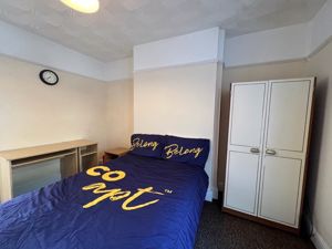 Photo 12- click for photo gallery